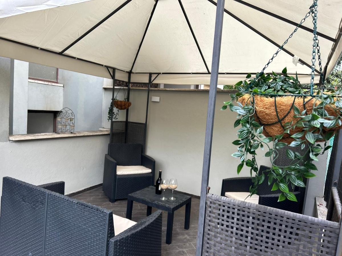 Carpegna Luxury Apt With Terrace Roma Esterno foto